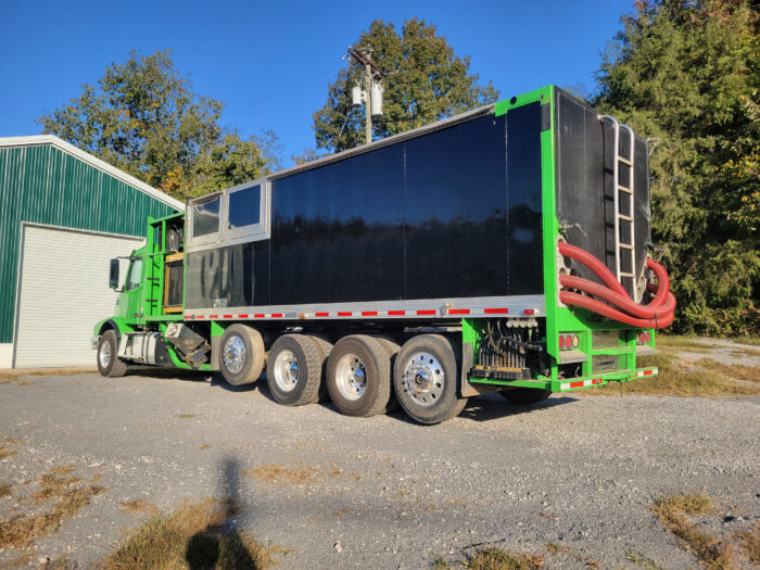 Used Express Blower TM-45MD Blower Truck