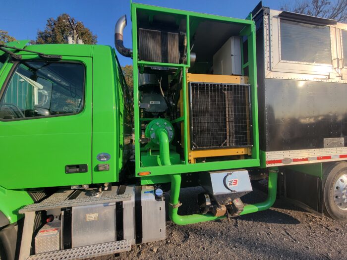 Used Express Blower TM-45MD Blower Truck