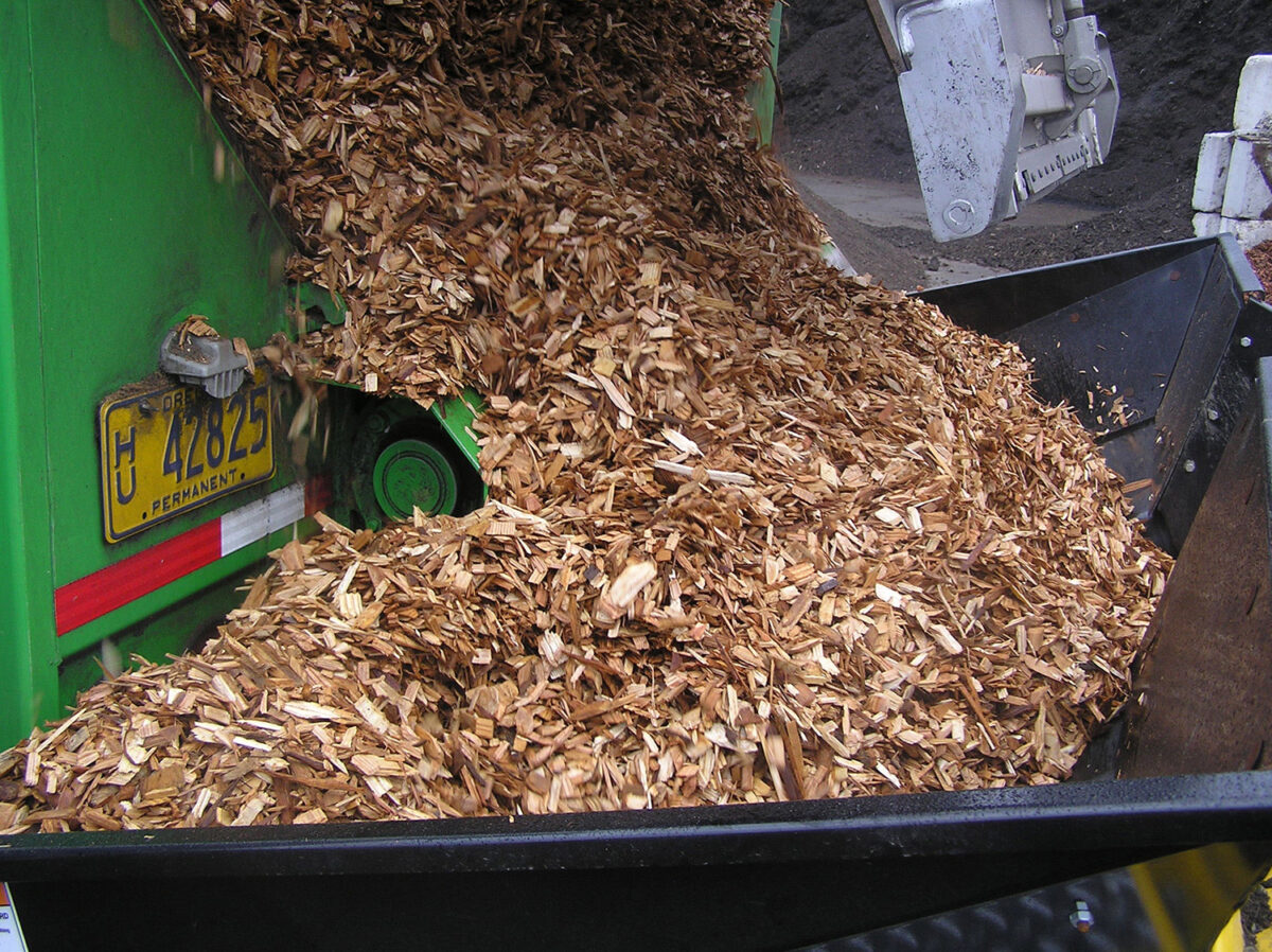 Reloaders - Used Blower Trucks