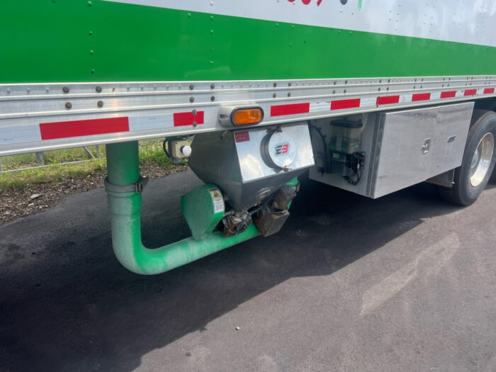 Used TM-70HD Express Blower Trailer